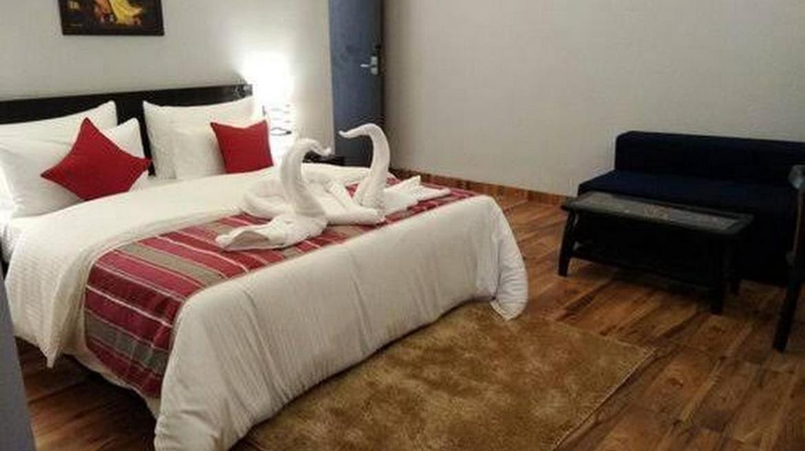 Guest house Krishna Radha Rani Luxury Vrindavan