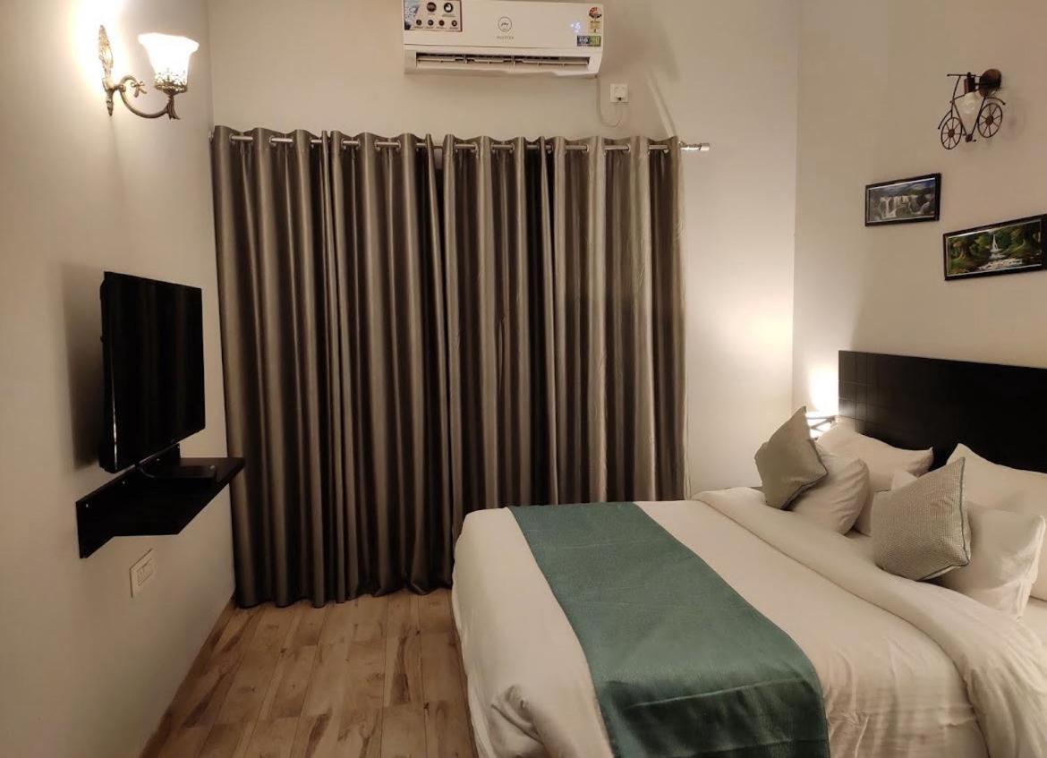 Guest house Krishna Radha Rani Luxury 3*